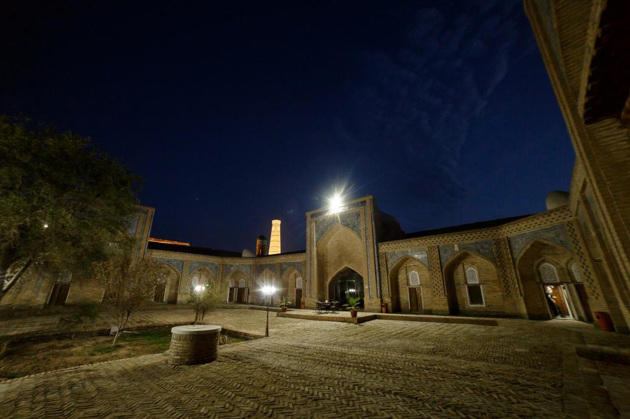 Feruzkhan Hotel Madrasah Khiva Bagian luar foto