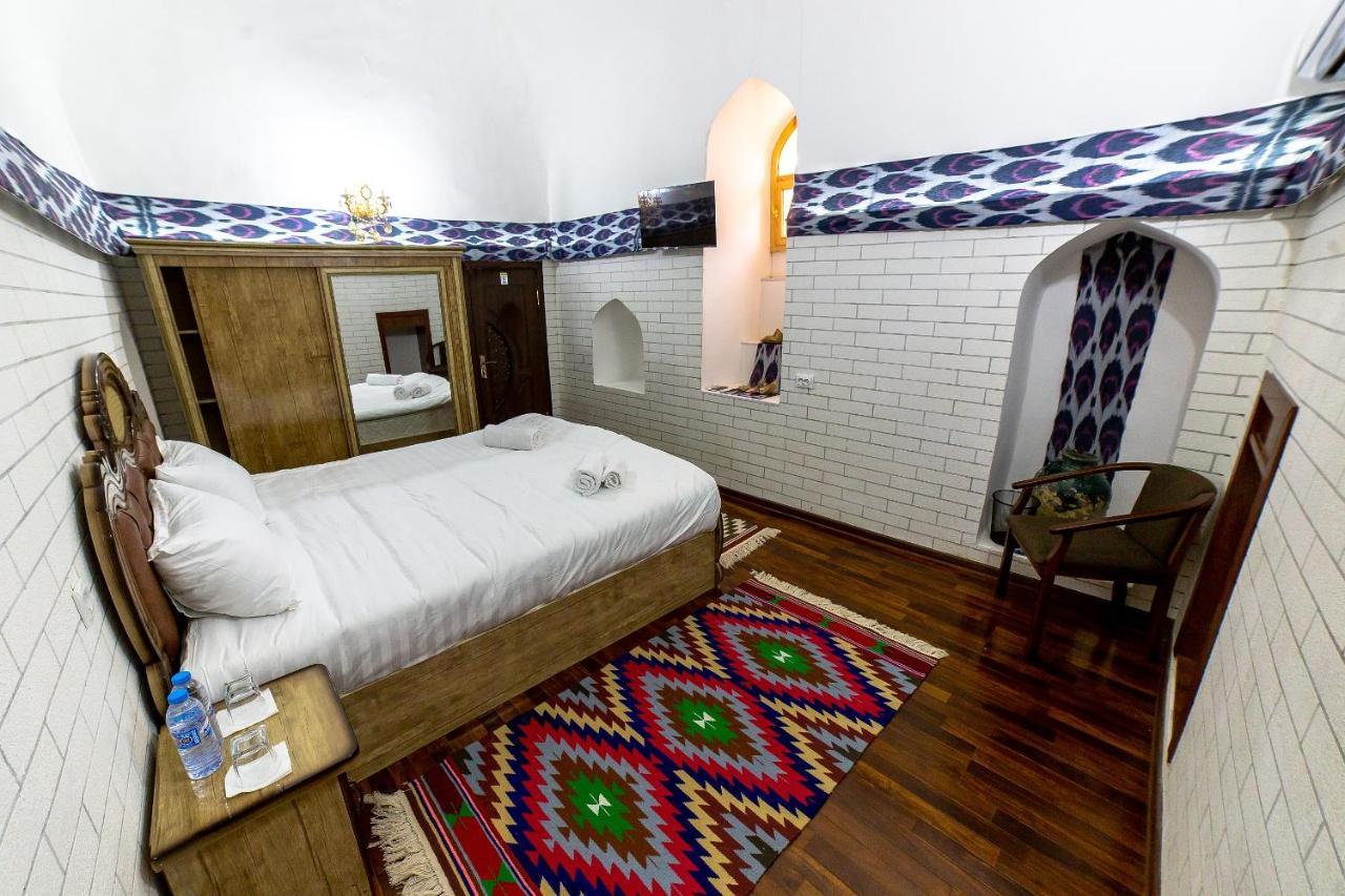 Feruzkhan Hotel Madrasah Khiva Bagian luar foto