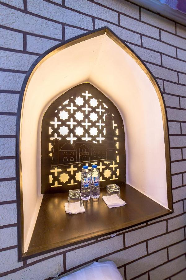 Feruzkhan Hotel Madrasah Khiva Bagian luar foto